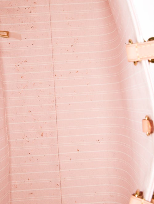 Louis Vuitton Monogram Giant OnTheGo GM