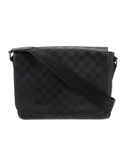 Louis Vuitton Damier Infini District PM