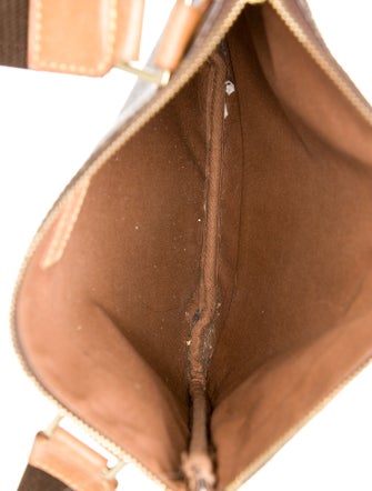 Louis Vuitton LV Monogram Pochette Bosphore