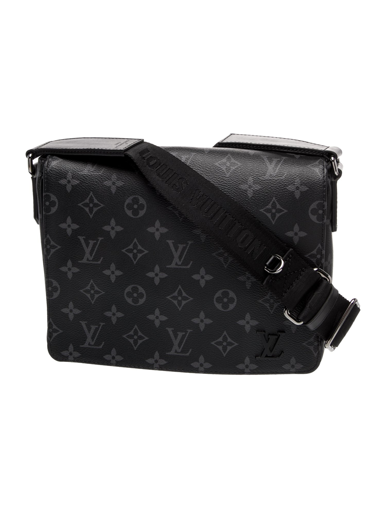 Louis Vuitton Monogram Eclipse District PM