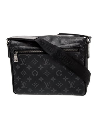 Louis Vuitton Monogram Eclipse District PM