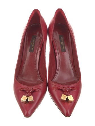 Louis Vuitton Leather Lasercut Accents Pumps
