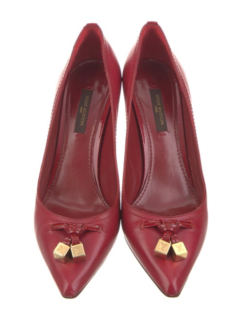 Louis Vuitton Leather Lasercut Accents Pumps