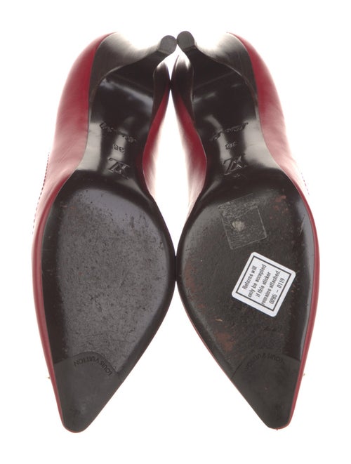 Louis Vuitton Leather Lasercut Accents Pumps