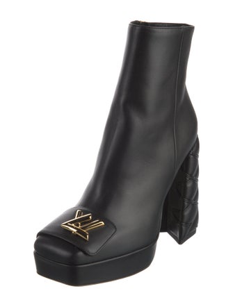 Louis Vuitton Signature Logo Leather Boots