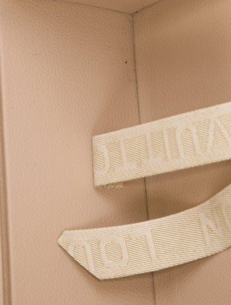 Louis Vuitton Leather Monogram Bisten 55