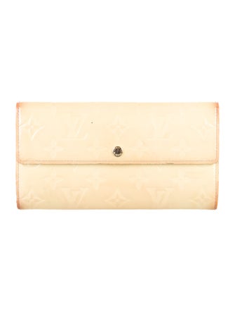 Louis Vuitton 2007 Vernis Patent Leather Sarah Wallet