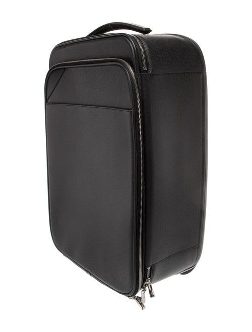 Louis Vuitton Taiga Leather Pegase 50