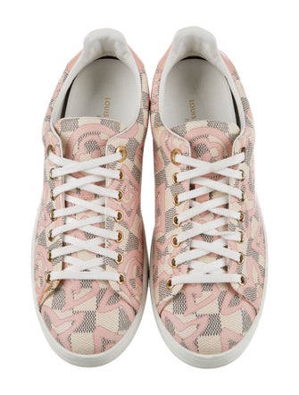 Louis Vuitton Damier Azur Pattern Leather Trim Embellishment Sneakers