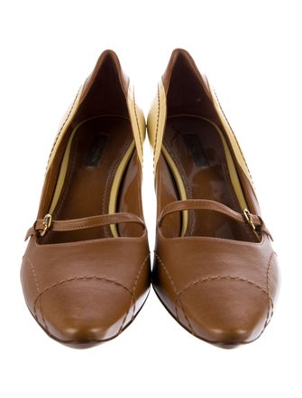 Louis Vuitton Leather Pumps