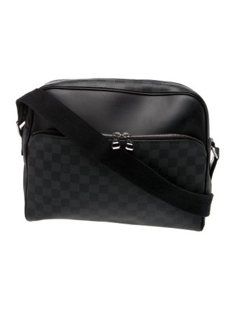 Louis Vuitton Damier Graphite Reporter