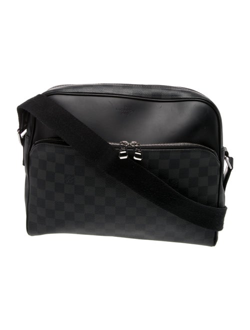 Louis Vuitton Damier Graphite Reporter