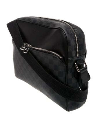 Louis Vuitton Damier Graphite Reporter