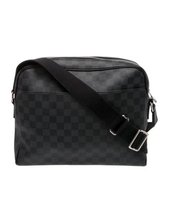 Louis Vuitton Damier Graphite Reporter