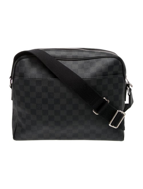Louis Vuitton Damier Graphite Reporter