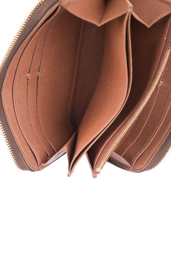 Louis Vuitton LV Monogram Coated Canvas Zippy Wallet