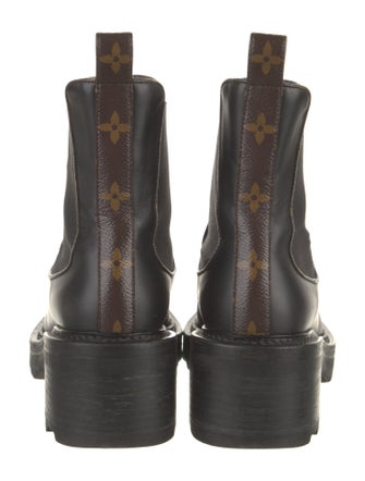 Louis Vuitton 2021 LV Monogram Chelsea Boots