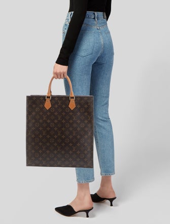 Louis Vuitton LV Monogram Sac Plat