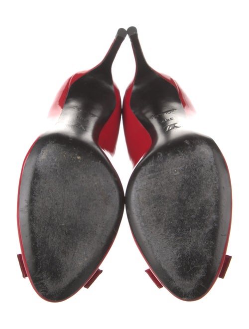 Louis Vuitton Patent Leather Bow Accents Pumps