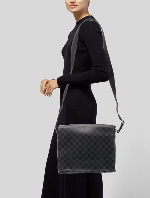 Louis Vuitton Damier Graphite District PM