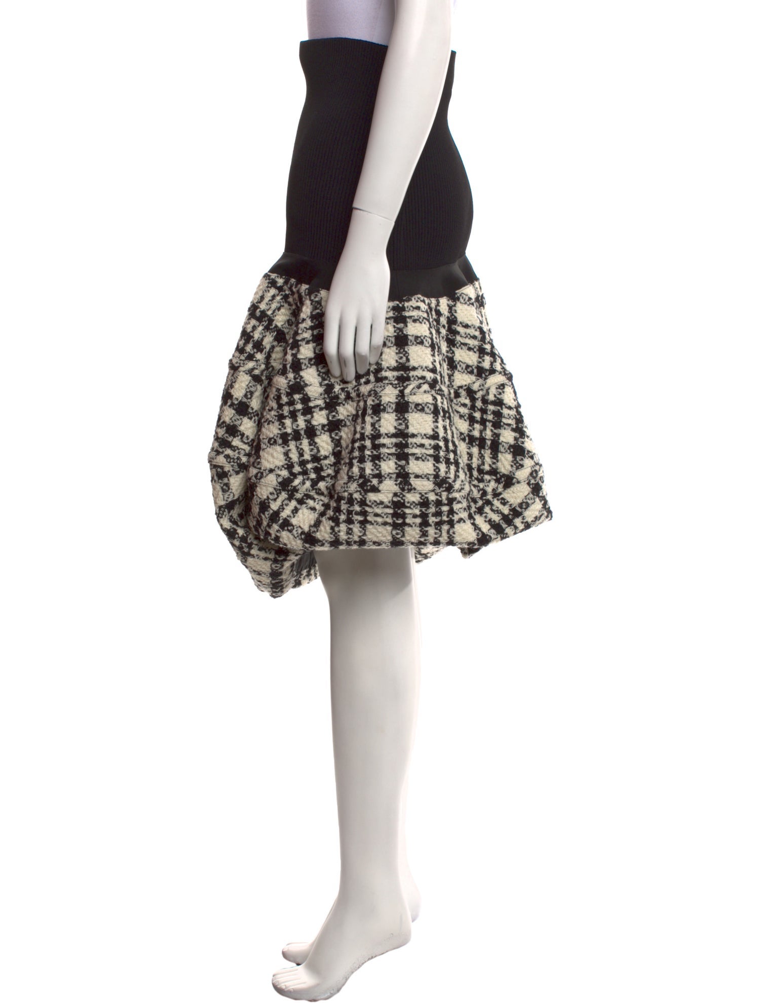 Louis Vuitton Tweed Pattern Knee-Length Skirt