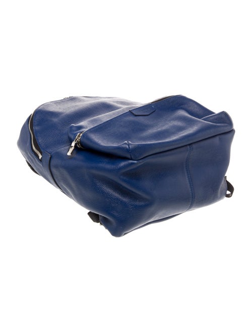 Louis Vuitton Taiga Leather Discovery