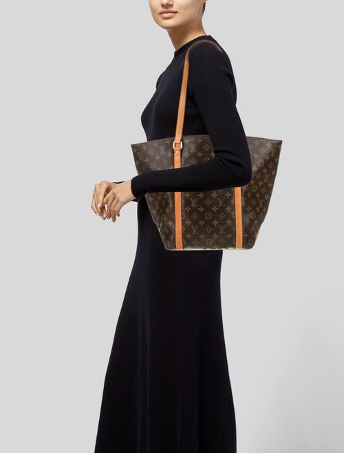Louis Vuitton LV Monogram Sac Shopping 48