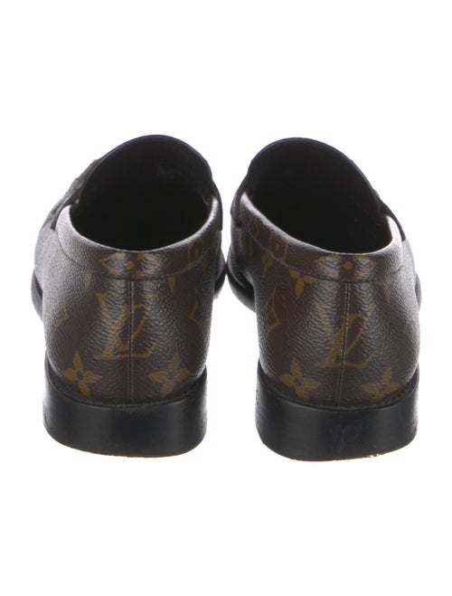 Louis Vuitton 2021 LV Monogram Loafers