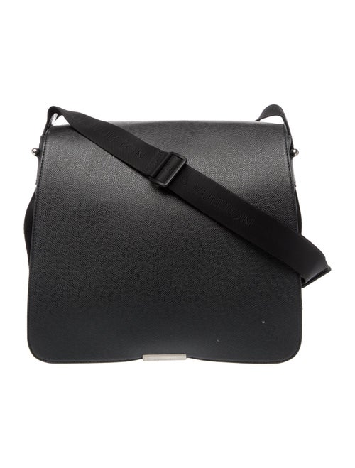 Louis Vuitton LV Monogram Messenger Bag