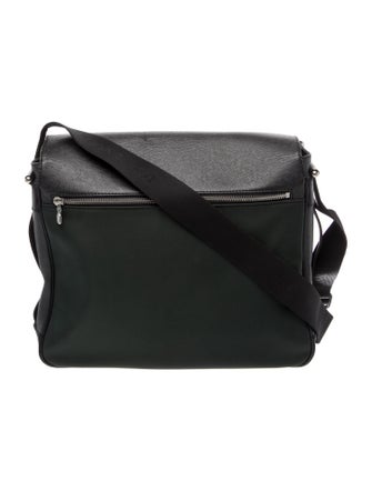 Louis Vuitton LV Monogram Messenger Bag