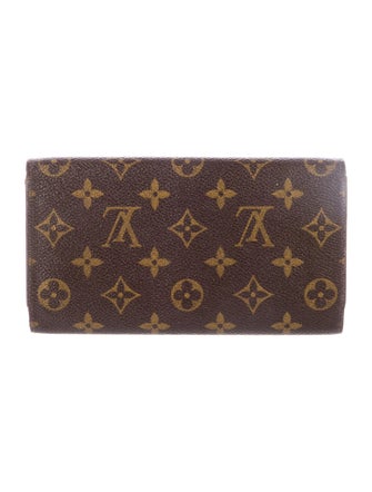 Louis Vuitton LV Monogram Coated Canvas International Wallet
