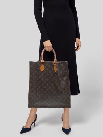 Louis Vuitton LV Monogram Sac Plat