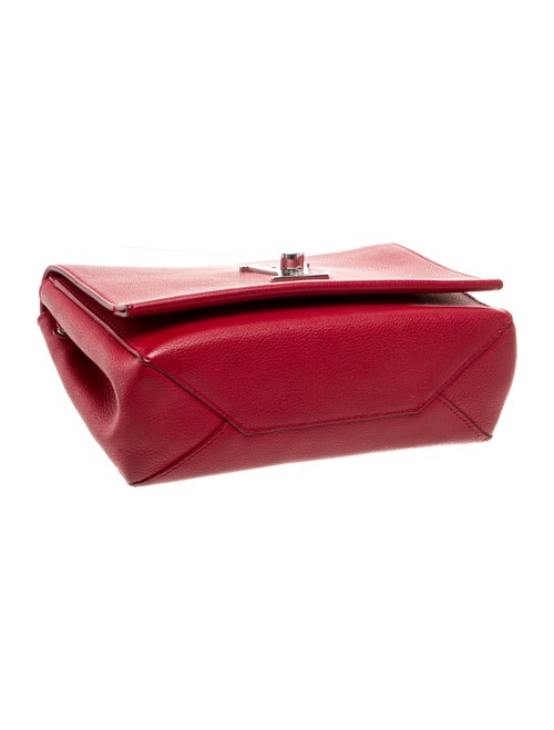 Louis Vuitton Taurillon Leather Lockme II