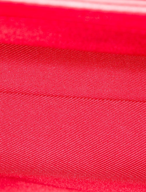 Louis Vuitton Taurillon Leather Lockme II