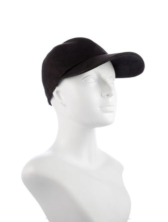 Louis Vuitton Monogram Essential Cap