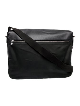Louis Vuitton Taiga Leather Messenger Bag