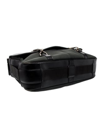 Louis Vuitton Taiga Leather Messenger Bag