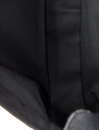 Louis Vuitton Taiga Leather Messenger Bag