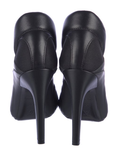 Louis Vuitton LV Monogram Leather Pumps