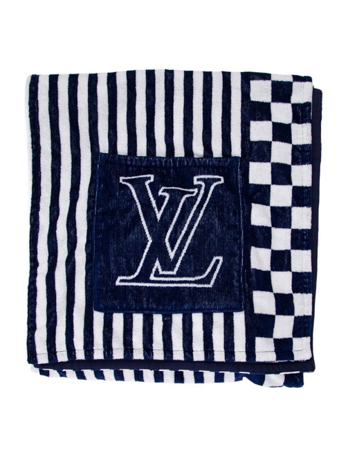 Louis Vuitton LV Graphical Hooded Beach Towel