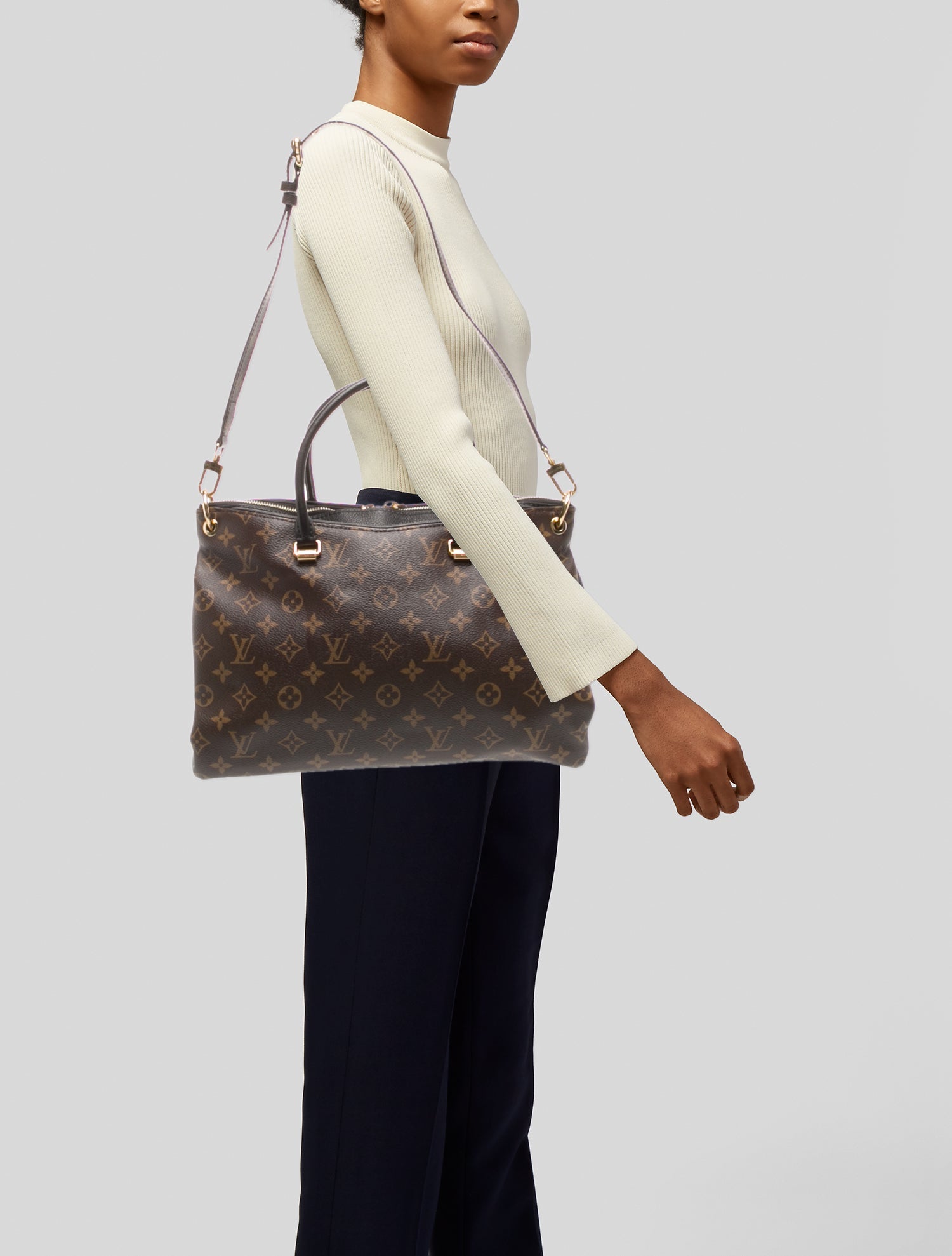 Louis Vuitton LV Monogram Pallas MM