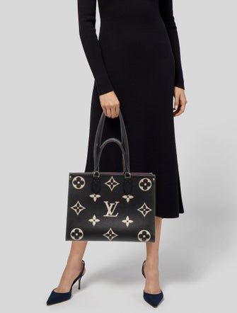 Louis Vuitton LV Monogram OnTheGo MM