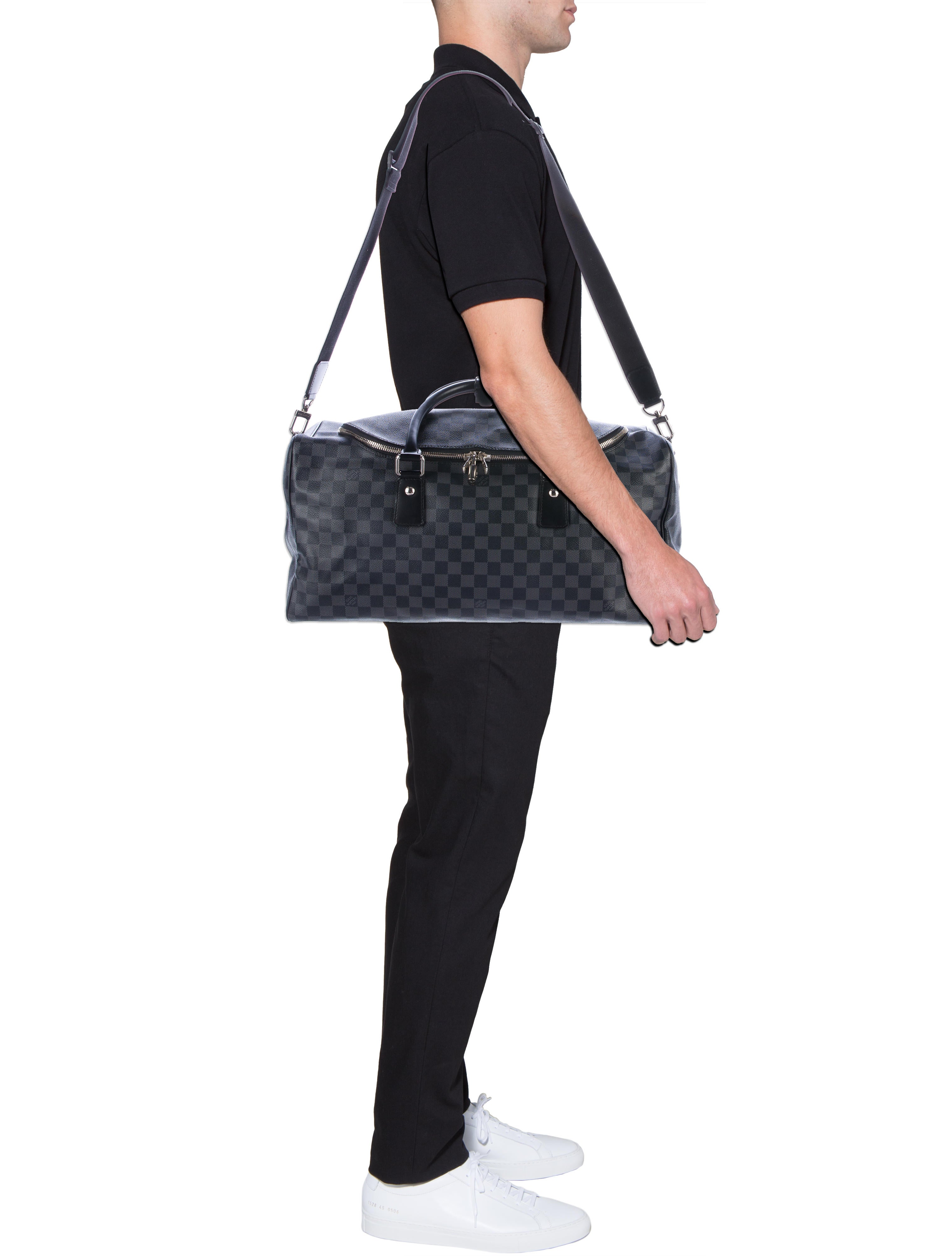 Louis Vuitton Roadster Duffle Bag Black Weekenders, Bags LOU118034