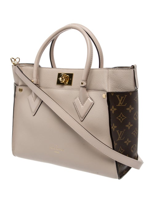 Louis Vuitton LV Monogram On My Side MM