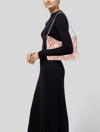 Louis Vuitton Monogram Giant Carryall PM