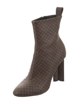 Louis Vuitton 2019 LV Monogram Boots