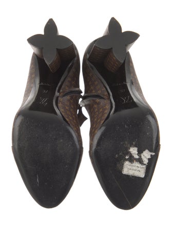 Louis Vuitton 2019 LV Monogram Boots