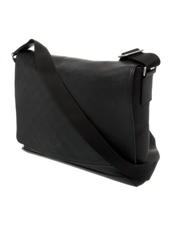 Louis Vuitton Damier Infini District PM