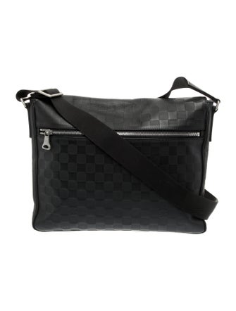Louis Vuitton Damier Infini District PM