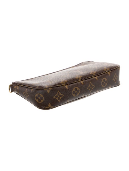 Louis Vuitton LV Monogram Pochette Accessoires